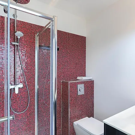 Apartment 8h - Penthouse 4